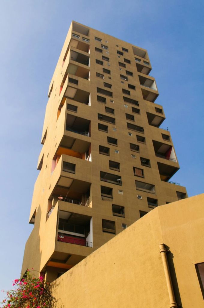 Kanchenjunga Apartments