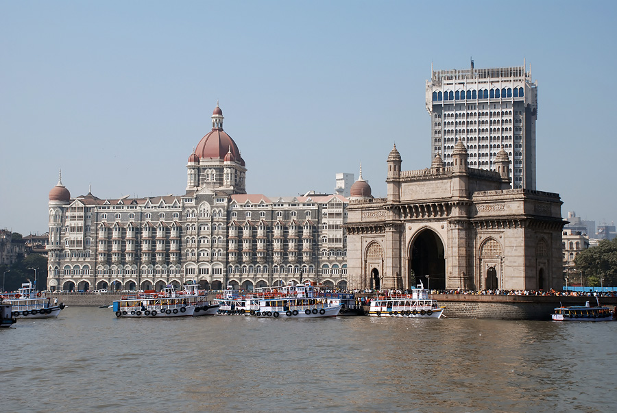Gateway of India and Taj Mahal Hotel